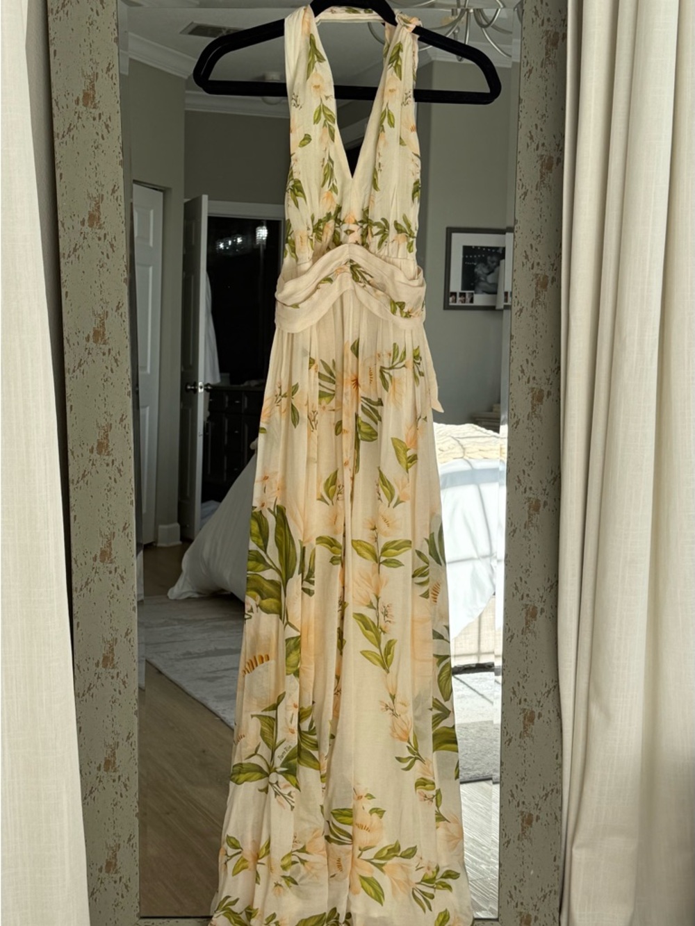 NWT FARM Rio Cream Maxi Dress with Green Leaf & Peach Blooms Size S
